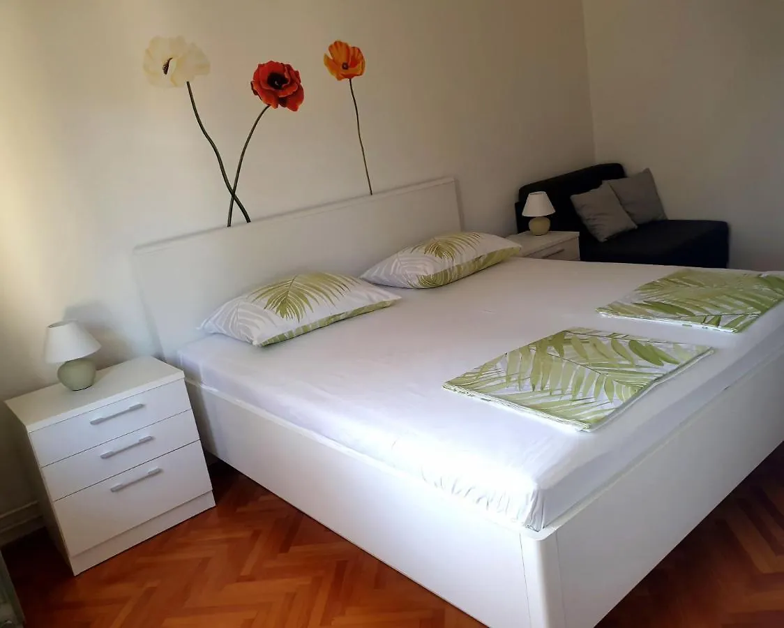 Apartmani Silvana Padovan Rab Town 0*,