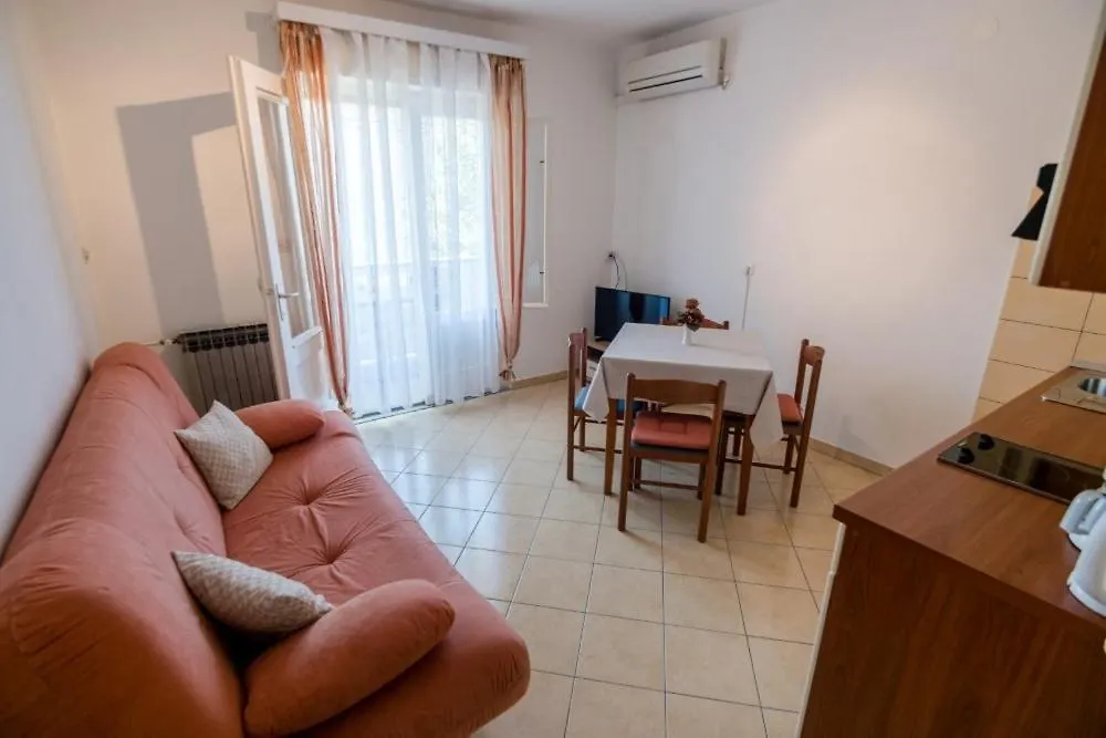 Apartmani Silvana Padovan Rab Town Daire