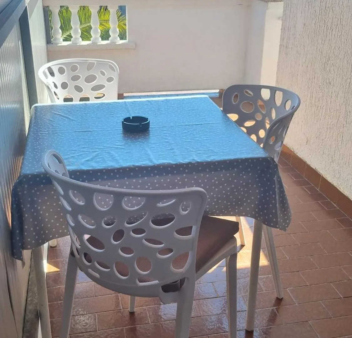 Daire Apartmani Silvana Padovan Rab Town Hırvatistan